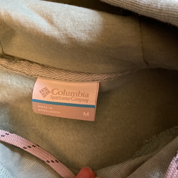 NWOT Columbia sweatshirt - Picture 6 of 7
